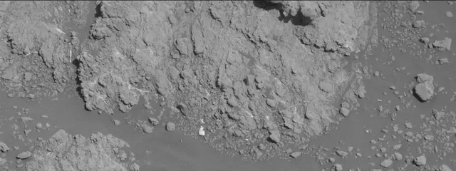 Sol 2591: Mast Camera (Mastcam)