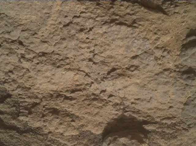 Sol 2591: Mars Hand Lens Imager (MAHLI)