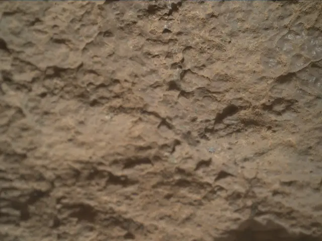 Sol 2591: Mars Hand Lens Imager (MAHLI)