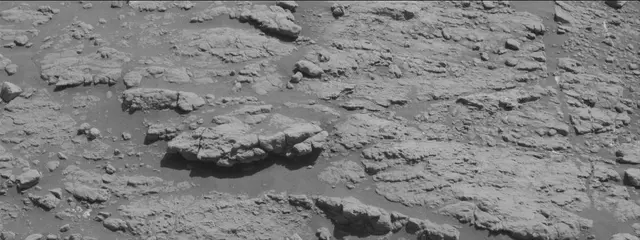 Sol 2592: Mast Camera (Mastcam)