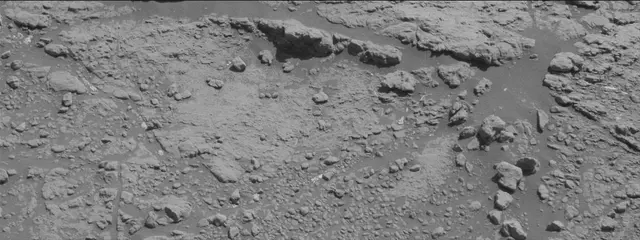 Sol 2592: Mast Camera (Mastcam)