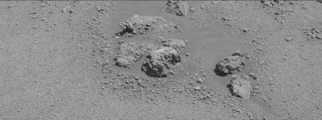 Sol 2592: Mast Camera (Mastcam)
