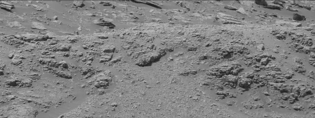 Sol 2592: Mast Camera (Mastcam)
