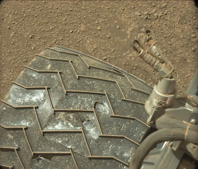 Sol 2592: Mast Camera (Mastcam)
