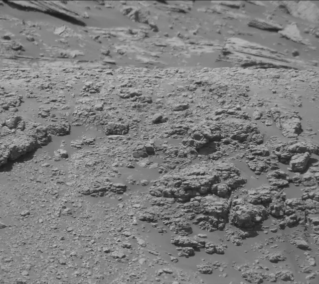 Sol 2592: Mast Camera (Mastcam)
