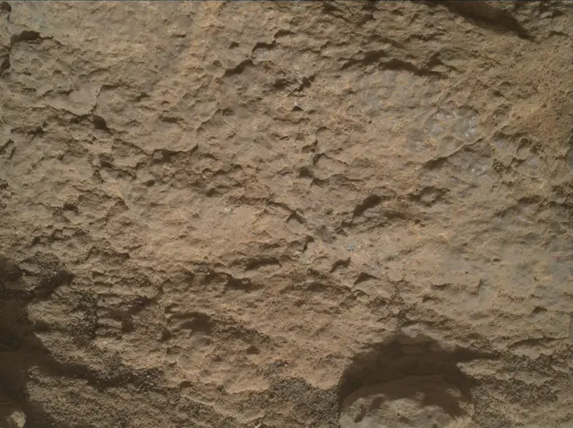 Sol 2592: Mars Hand Lens Imager (MAHLI)