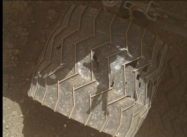 Sol 2592: Mars Hand Lens Imager (MAHLI)