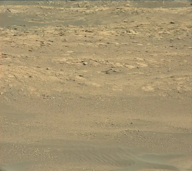 Sol 2593: Mast Camera (Mastcam)