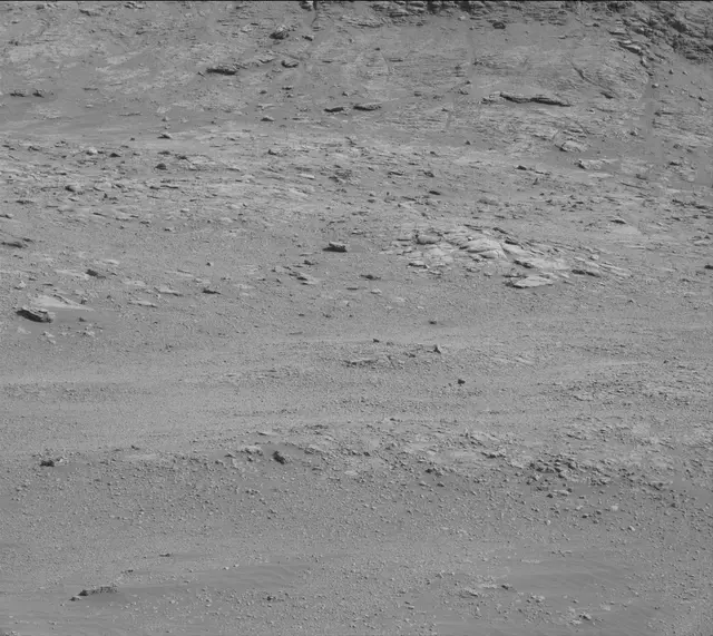 Sol 2593: Mast Camera (Mastcam)