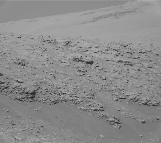 Sol 2594: Mast Camera (Mastcam)