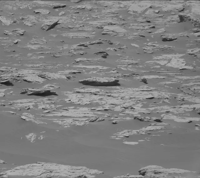 Sol 2594: Mast Camera (Mastcam)