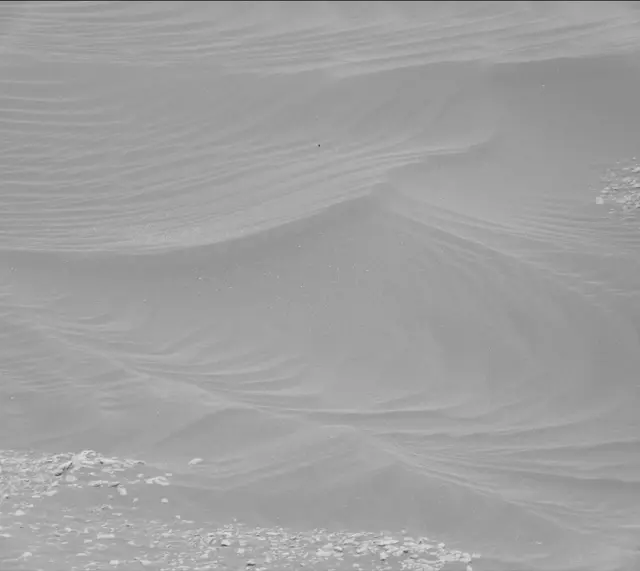 Sol 2595: Mast Camera (Mastcam)