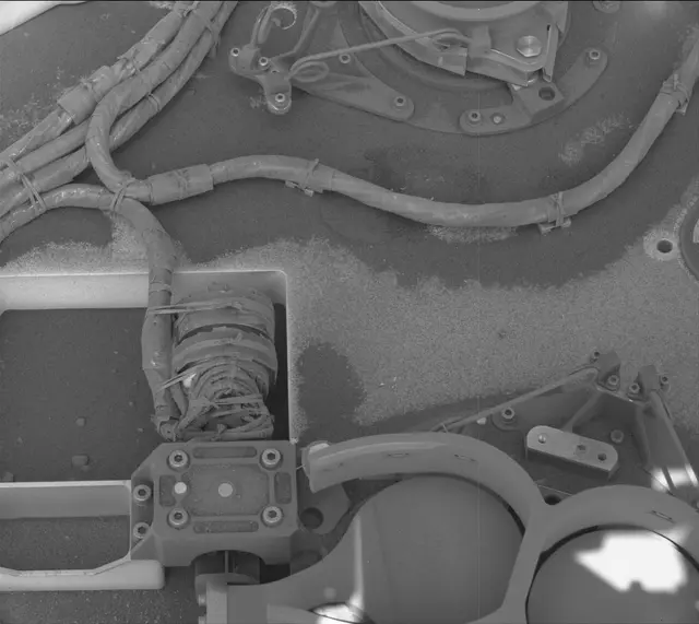 Sol 2596: Mast Camera (Mastcam)