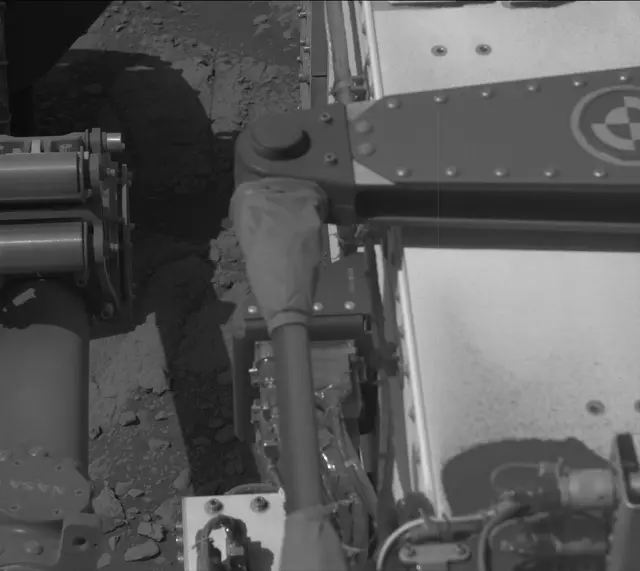 Sol 2596: Mast Camera (Mastcam)