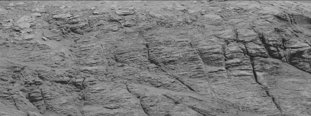 Sol 2597: Mast Camera (Mastcam)