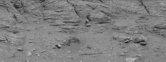 Sol 2597: Mast Camera (Mastcam)