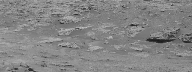 Sol 2597: Mast Camera (Mastcam)