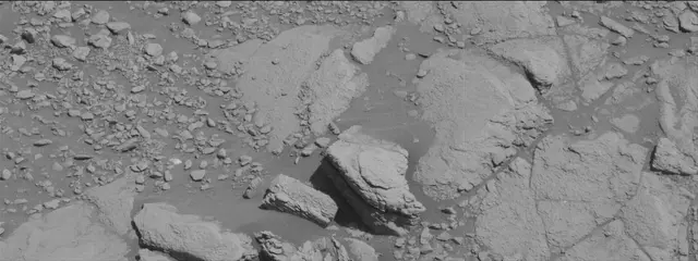 Sol 2597: Mast Camera (Mastcam)