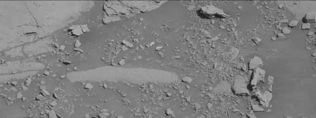 Sol 2597: Mast Camera (Mastcam)
