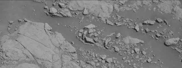 Sol 2597: Mast Camera (Mastcam)