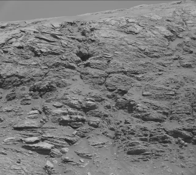 Sol 2597: Mast Camera (Mastcam)