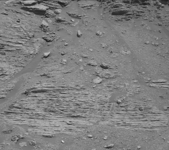 Sol 2597: Mast Camera (Mastcam)