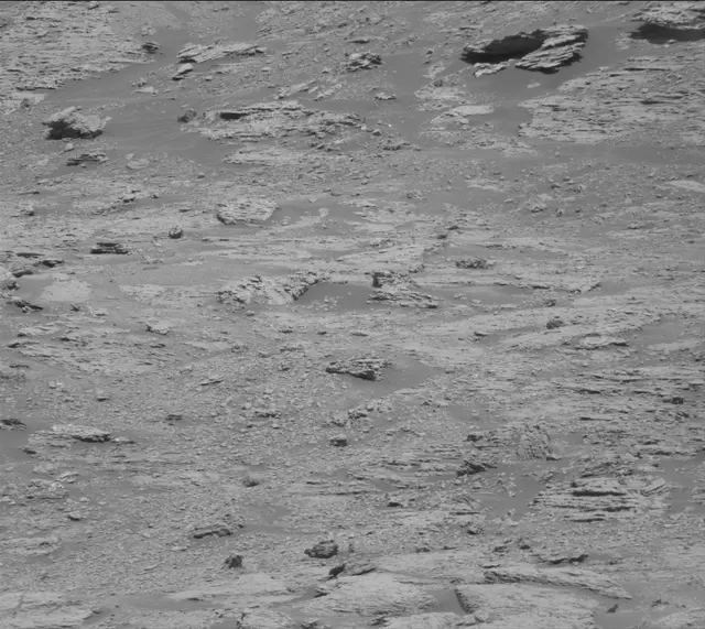 Sol 2597: Mast Camera (Mastcam)