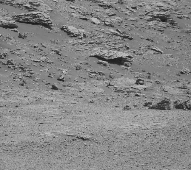 Sol 2597: Mast Camera (Mastcam)