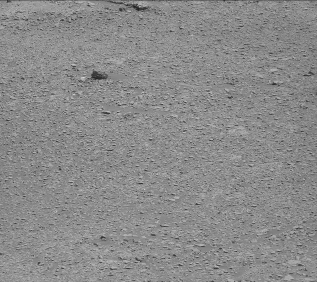 Sol 2597: Mast Camera (Mastcam)