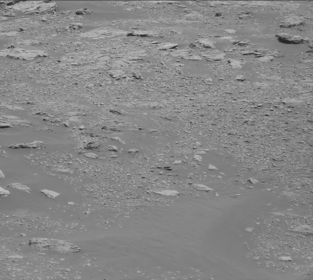 Sol 2597: Mast Camera (Mastcam)