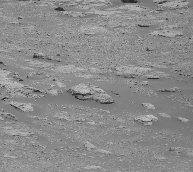 Sol 2597: Mast Camera (Mastcam)