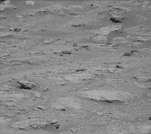 Sol 2597: Mast Camera (Mastcam)