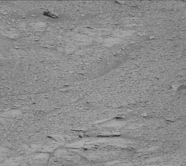 Sol 2597: Mast Camera (Mastcam)