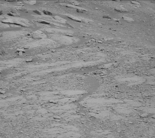 Sol 2597: Mast Camera (Mastcam)