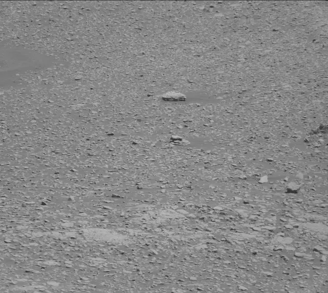Sol 2597: Mast Camera (Mastcam)