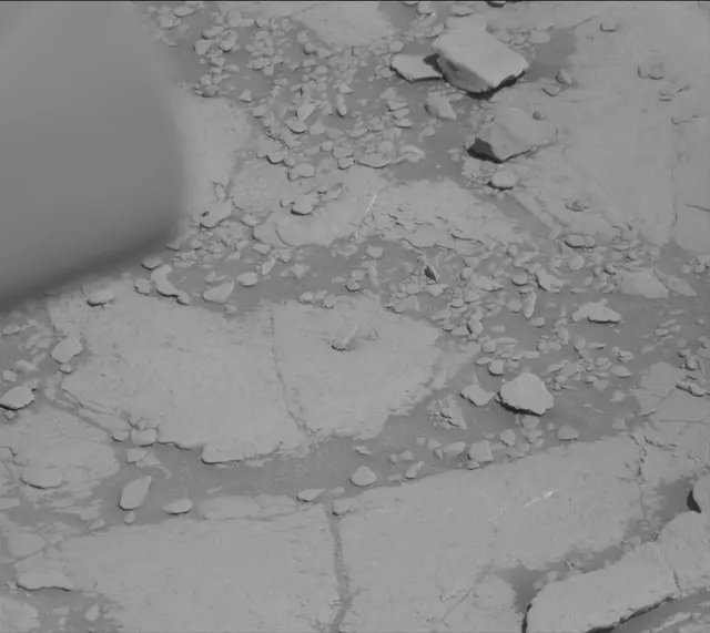 Sol 2597: Mast Camera (Mastcam)