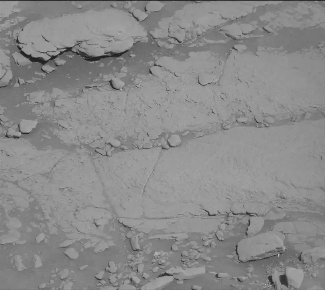 Sol 2597: Mast Camera (Mastcam)