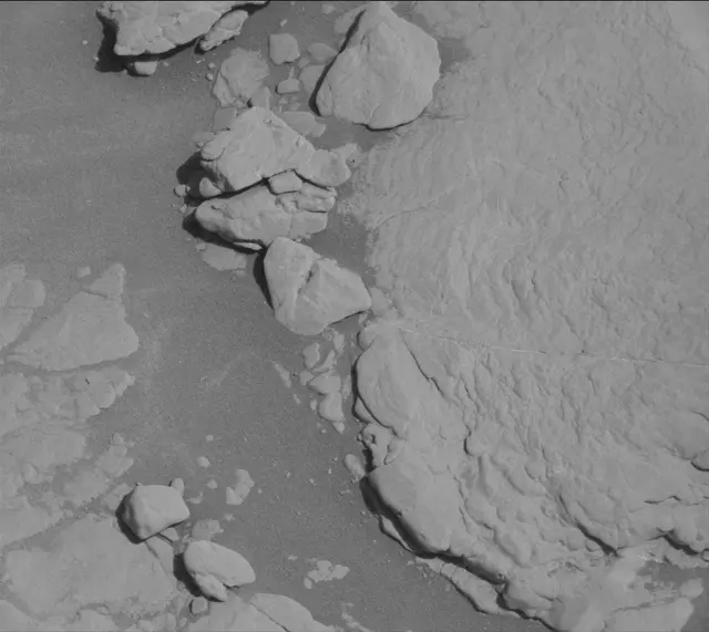 Sol 2597: Mast Camera (Mastcam)