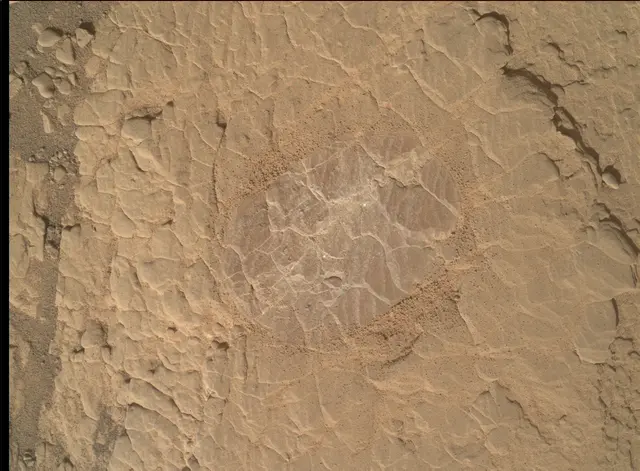 Sol 2597: Mars Hand Lens Imager (MAHLI)
