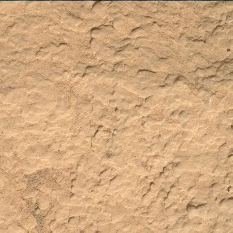 Sol 2597: Mars Hand Lens Imager (MAHLI)