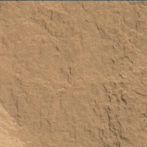 Sol 2597: Mars Hand Lens Imager (MAHLI)