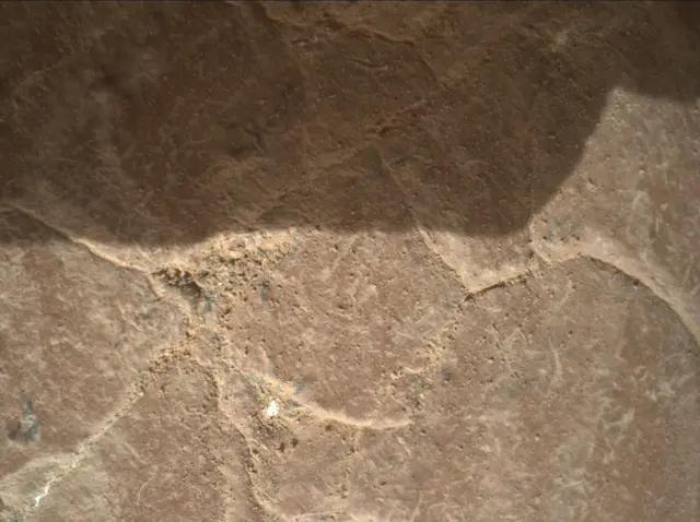 Sol 2597: Mars Hand Lens Imager (MAHLI)