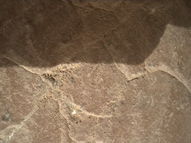 Sol 2597: Mars Hand Lens Imager (MAHLI)