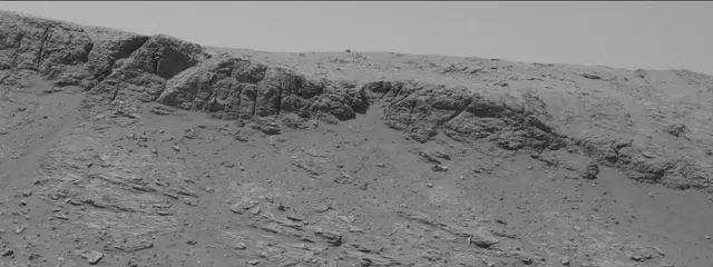 Sol 2600: Mast Camera (Mastcam)