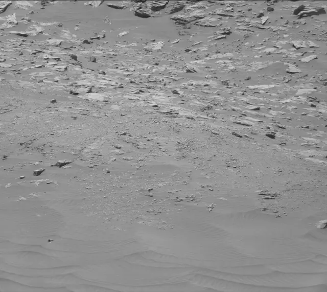 Sol 2600: Mast Camera (Mastcam)
