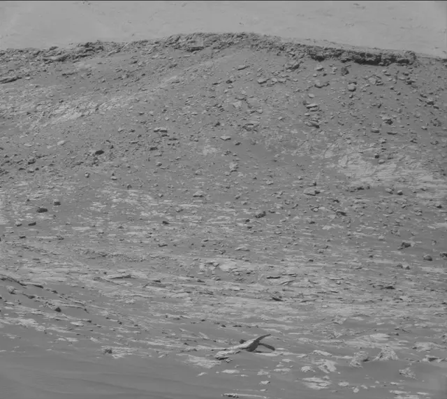 Sol 2600: Mast Camera (Mastcam)