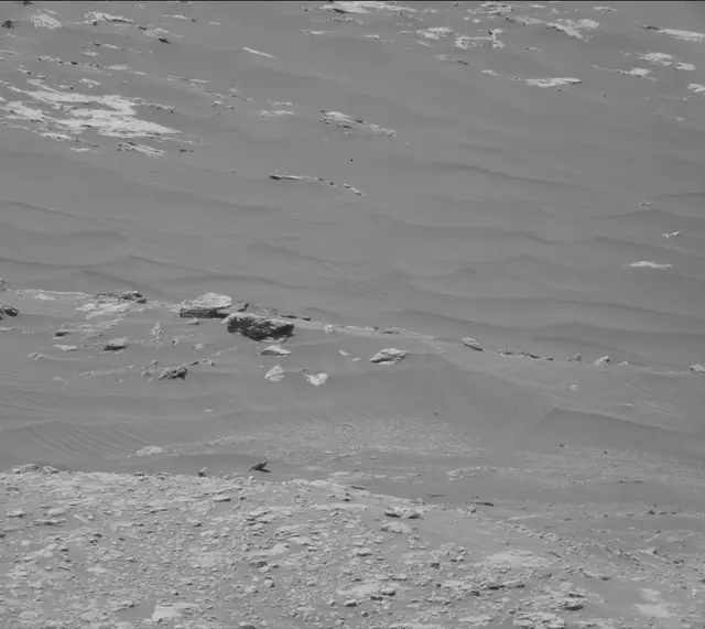 Sol 2600: Mast Camera (Mastcam)