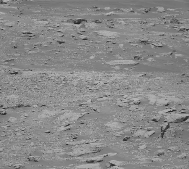 Sol 2600: Mast Camera (Mastcam)