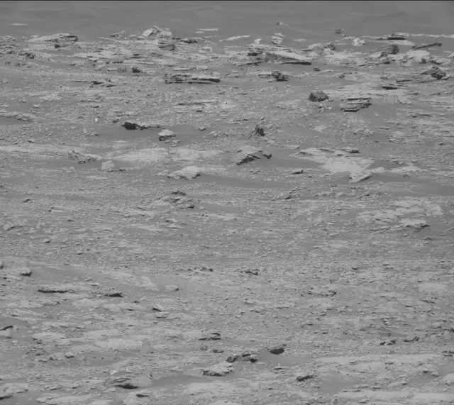 Sol 2600: Mast Camera (Mastcam)