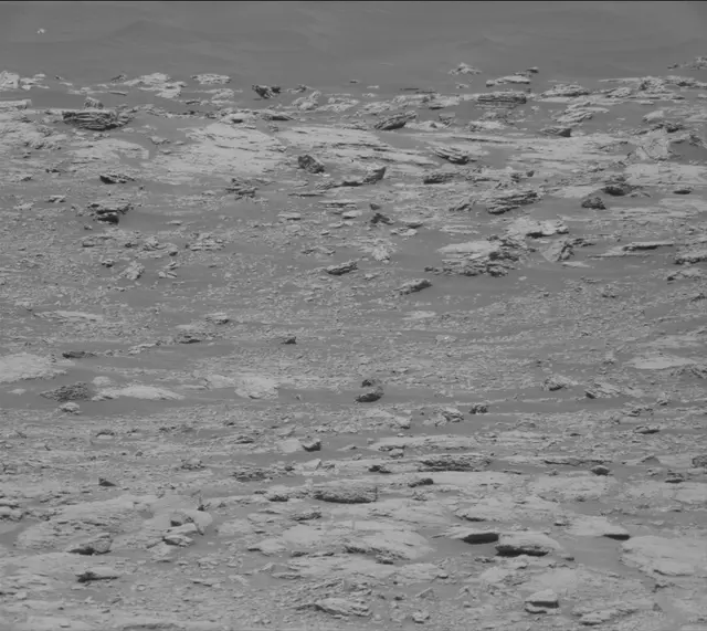 Sol 2600: Mast Camera (Mastcam)